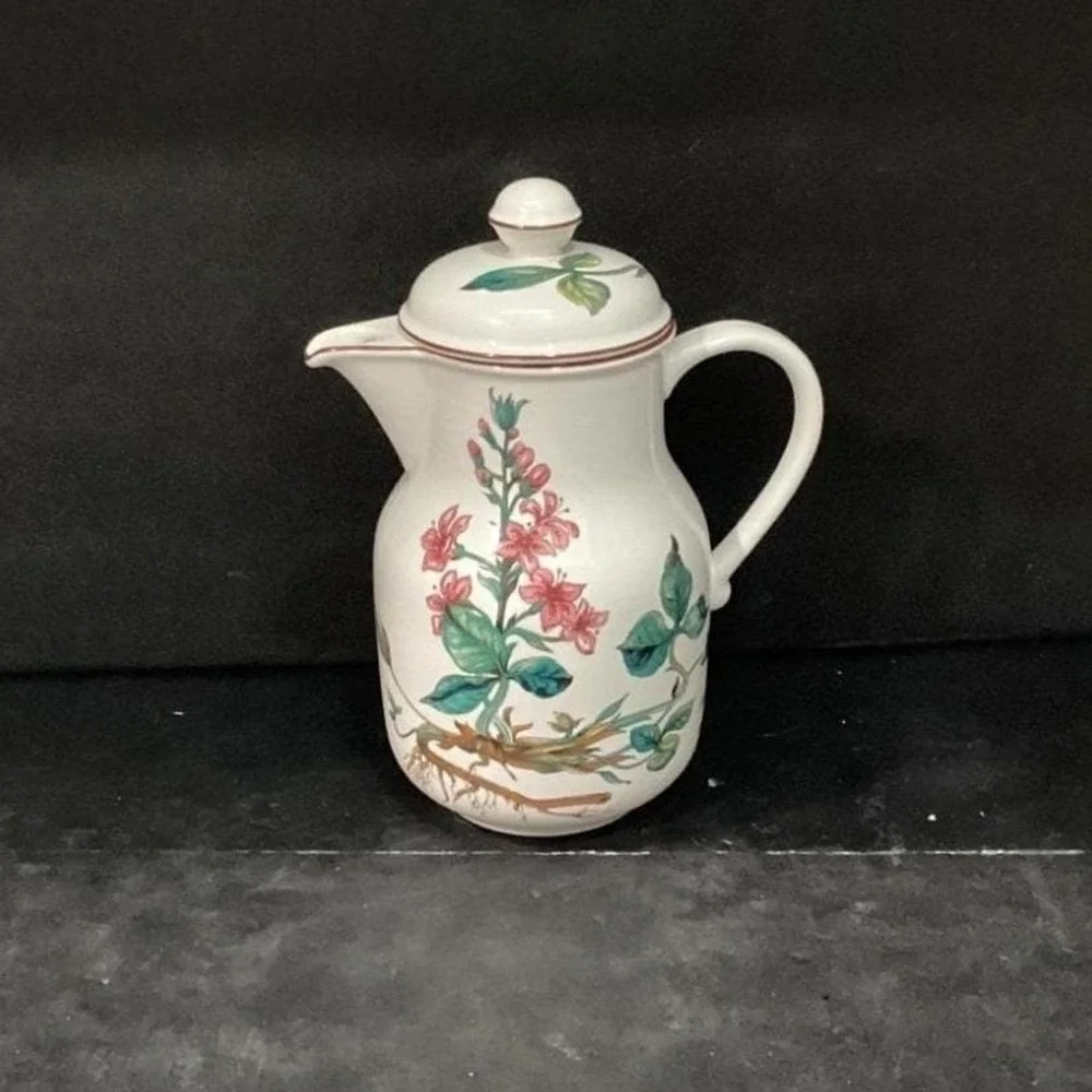 Villeroy & Boch Botanica Teapot, Menyanthes Trifoliata,‎ Botanical Tableware